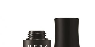mascara