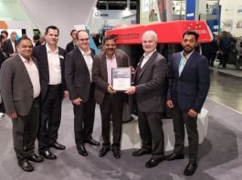 Vishakha and Brampton Engineering teams commemorate the signing for the first AquaFrost line in India