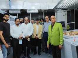 Team members of Miraj Multicolour