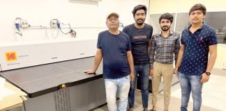 The Ambition Block team with the new Kodak Flexcel NX system Photo Monotech