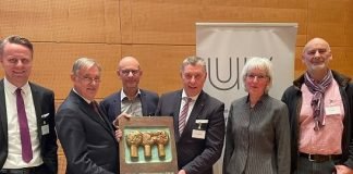 Mitsubishi HiTec Paper receives Environmental Award of the Economy 2021