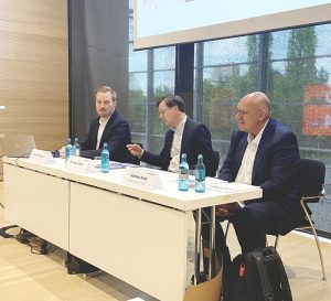 Some observations at Interpack and Metpack 2023 1 Heidelberg stand at Interpack 2023