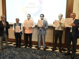 Study Report on the Recycing of Aseptic Packaging released joint by Deepak Mishra joint secretary GOI, Ashok Chaturvedi CMD UFlex, Professor Shishir Sinha DG CIPET and Jeevraj Pillai CSO UFlex Photo UFlex