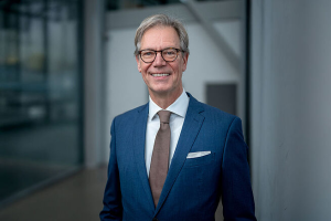 Markus Weiss to succeed Ralf Sammeck at Koenig & Bauer 1 Koenig & Bauer