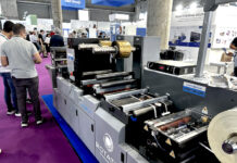At Hall 4, Booth 4D22, Vinsak is showing its Label-Decore, an advanced modular label finishing machine designed for high-quality embellishments and flexible configurations. Attendees are witnessing live demonstrations of the Label-Decore in action, showcasing its capabilities in label converting, decoration, and premium finishing.