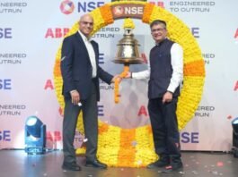Sanjeev Sharma, Country Head and Managing Director, ABB India (Left) and Ashishkumar Chauhan, MD & CEO of NSE (Right) at the Bell Ringing Ceremony Marking ABB India's 30 Years of NSE Listing