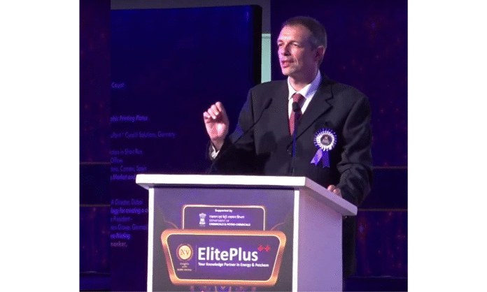 David Garavaglia speaks about the new Bobst Master Gravure RS 6003 for ECG printing of flexible packaging at the Elite Conference in Mumbai Bobst