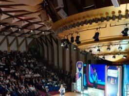 BMPA president Tushar Bhotica unveils Stock Laabh at Print Summit 2026 photo: IPP