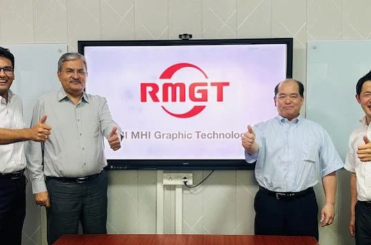 L – R Toshiyuki Ishibashi (India Incharge) assistant manager International Sales and India incharge, RMGT, Takafumi Tanimoto, Divisional deputy general manager, Sales and Service, and member of the board RMGT, Vinay Kaushal, director, Provin, and Akshay Kaushal, executive director Sales, Provin Photo Provin