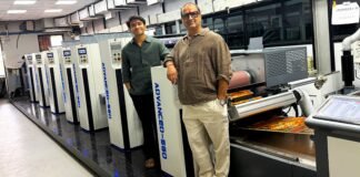 Rakesh Patel and his son Rishan Patel alongside the WJPS Advanced 560 at Wanjie India’s demo center in Ahmedabad