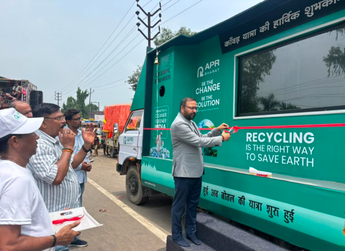 apr Goutham Jain, Director General, APR Bharat, cutting ribbon and launching 'Bottle Ki Recycle Yatra' campaign - a unique onground awareness and collection initiative to educate people about value of recycling PET b