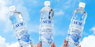 AUM