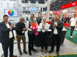 Ankit Darji of Ankit Graphics (third from left) with officials from Esko and DuPont at Loupe India